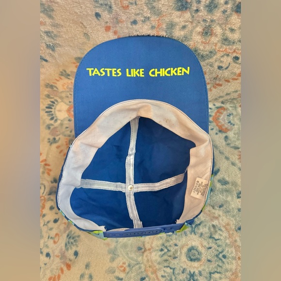 Disney The Lion King Tastes Like Chicken Simba Timon Pumbaa Bug Toss Hat Vintage - Picture 10 of 11